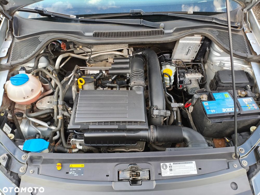 Volkswagen Polo 1.2 TSI BMT Comfortline - 32