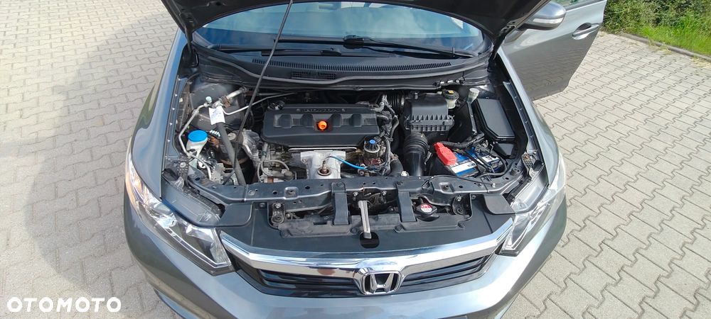 Honda Civic 1.8 i-VTEC Comfort - 19