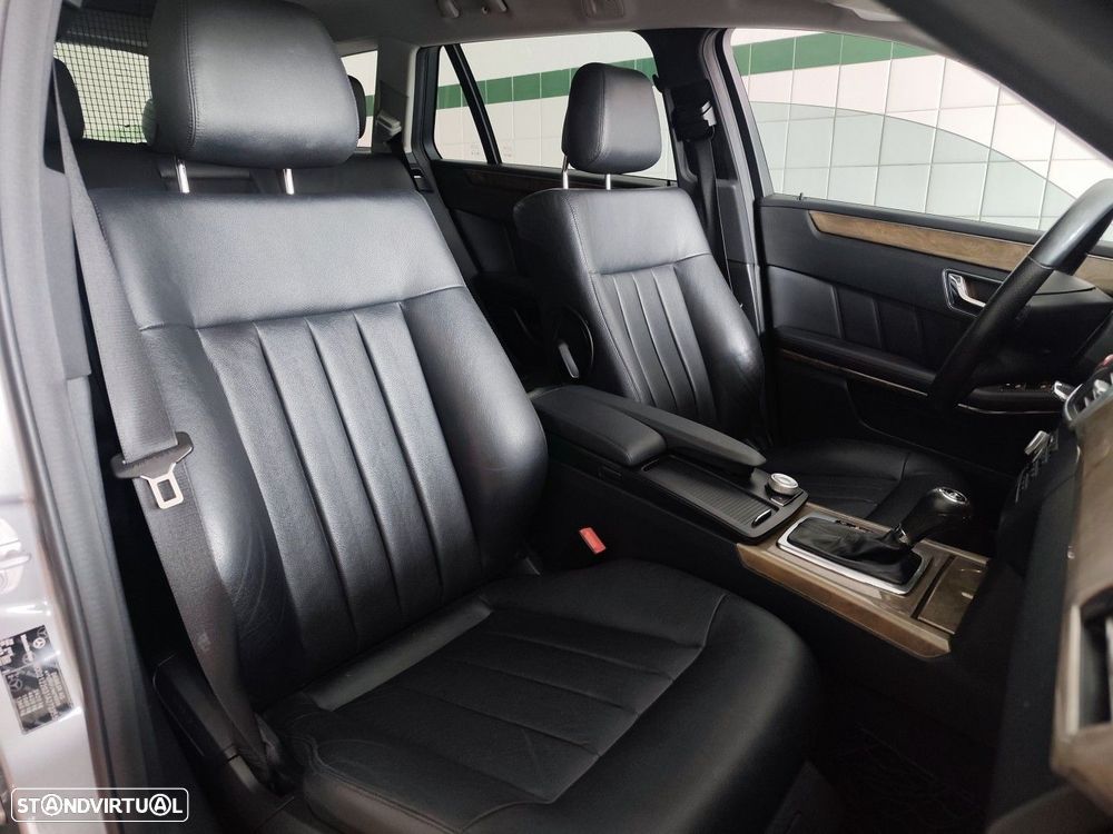 Mercedes-Benz E 250 BlueTEC Elegance Auto. - 11