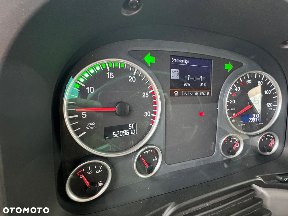 MAN 26.420 6x2 Hakowiec 2018 - 13