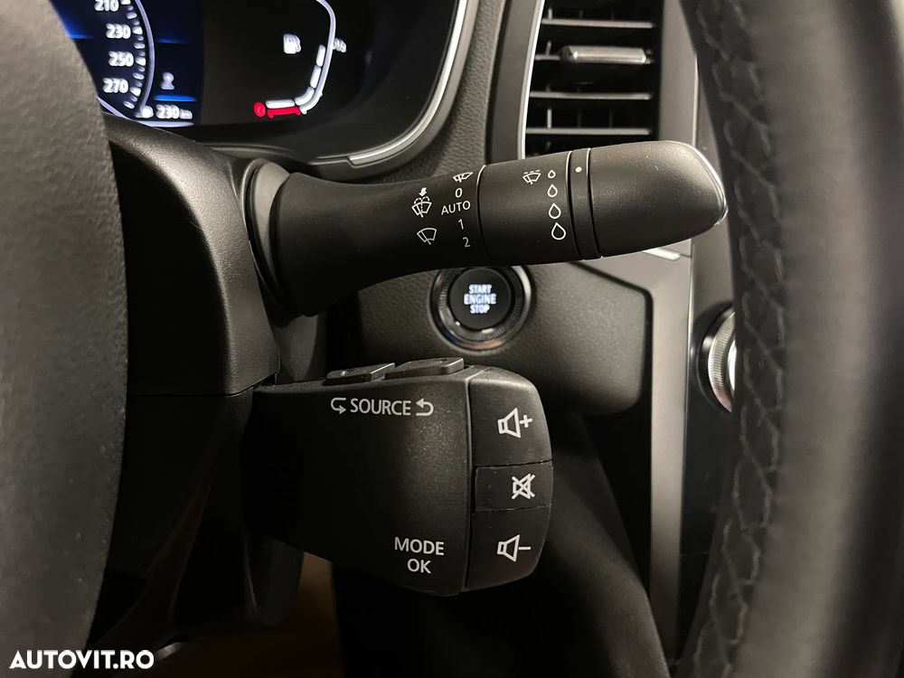 Renault Megane TCe 140 GPF Equilibre - 19