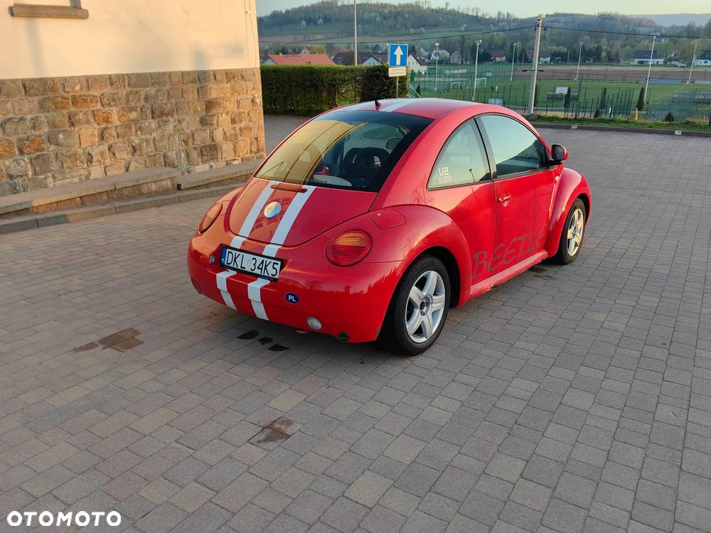 Volkswagen New Beetle - 36