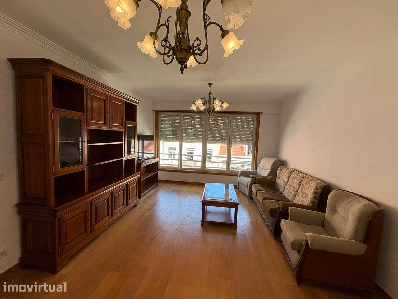 Apartamento T1 com garagem em Campo de Ourique - Grande imagem: 3/14
