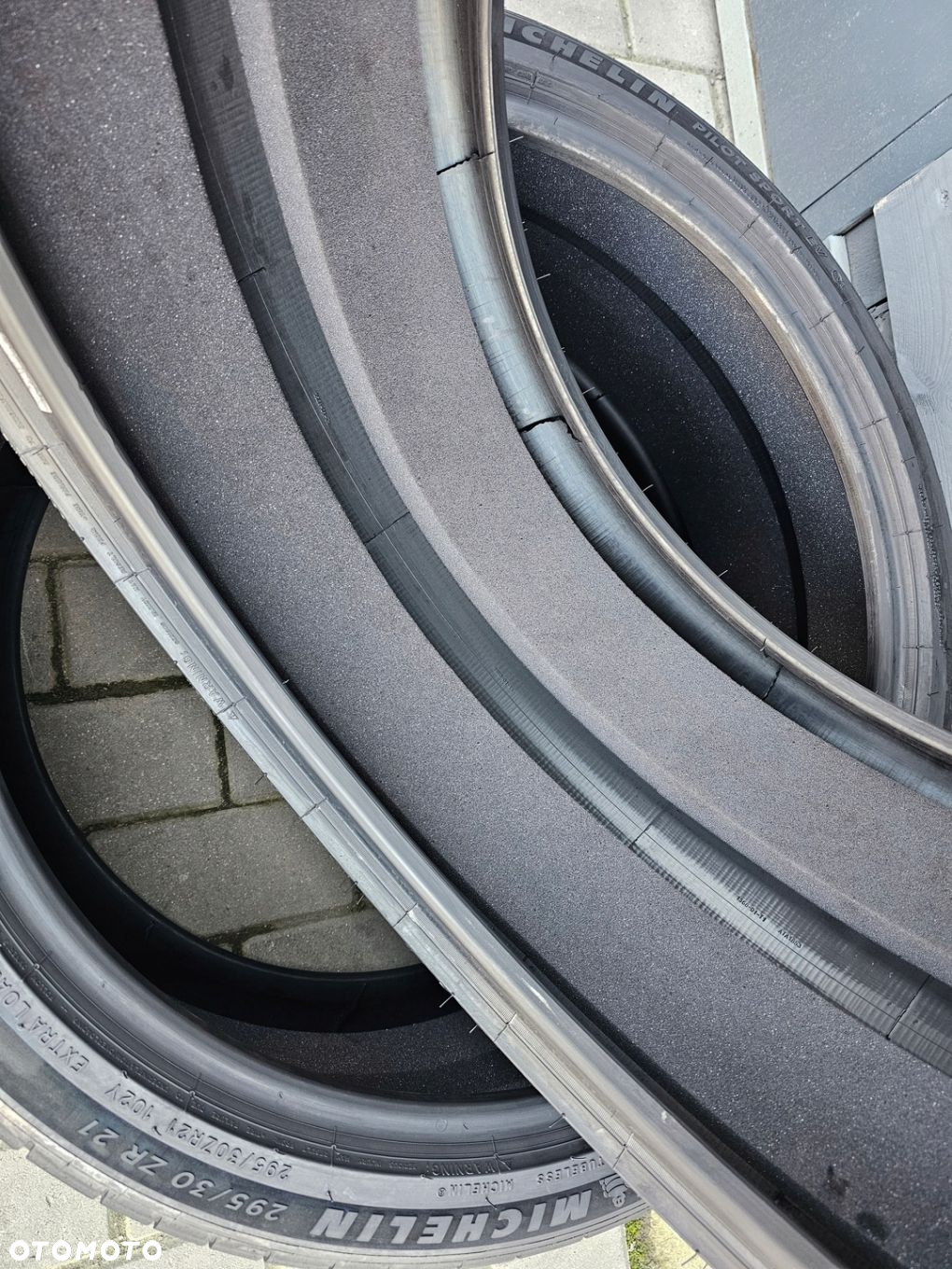 Michelin Pilot Sport EV 295/30R21 102 Y - 6