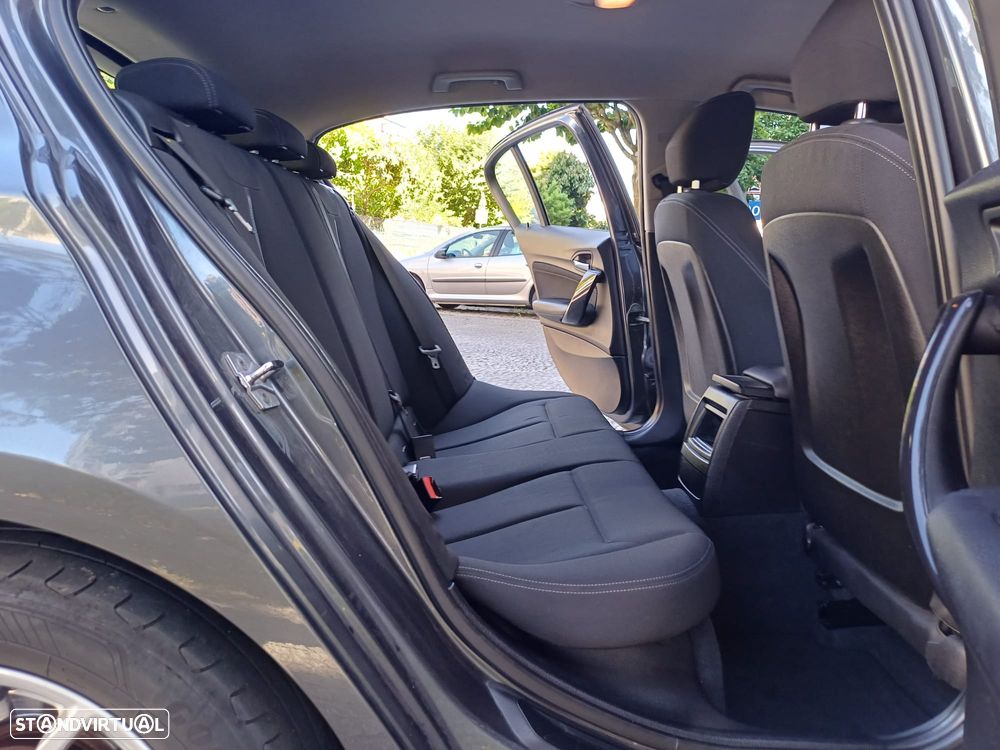 BMW 116 d EDynamics Line Sport - 39