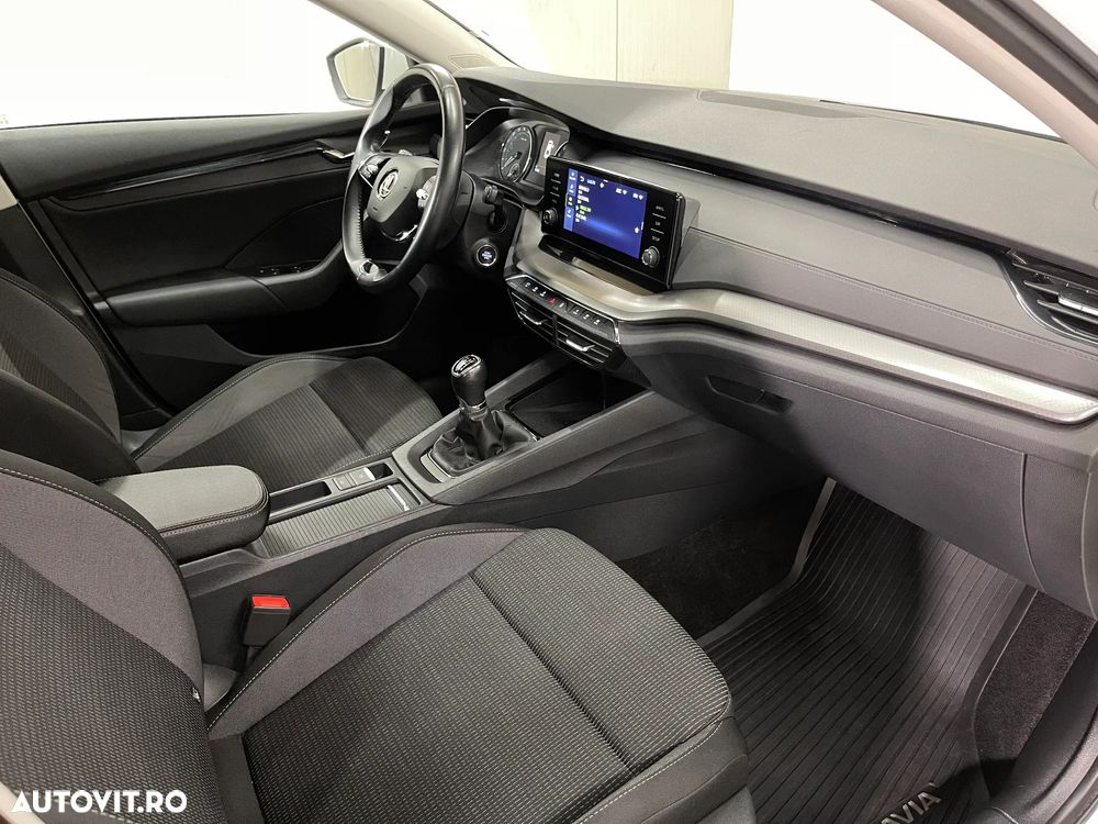 Skoda Octavia 2.0 TDI Ambition - 11