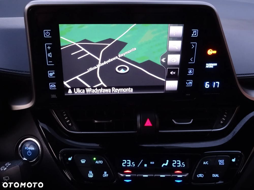 Toyota C-HR 1.8 Hybrid Style - 22