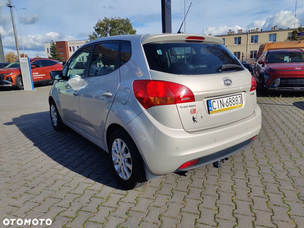 Kia Venga 1.6 CRDi M - 4
