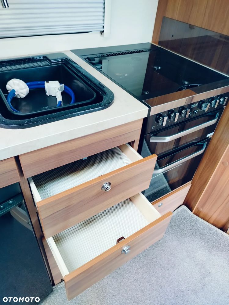 Elddis Affinity 482 - 25