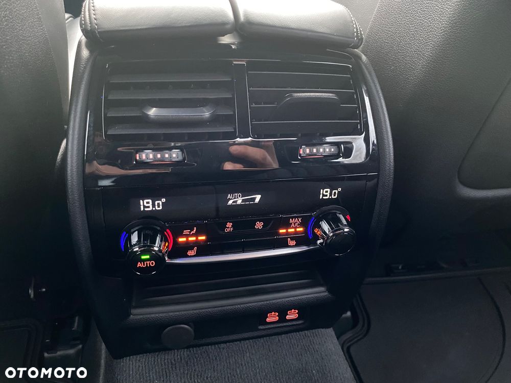 BMW Seria 5 - 13