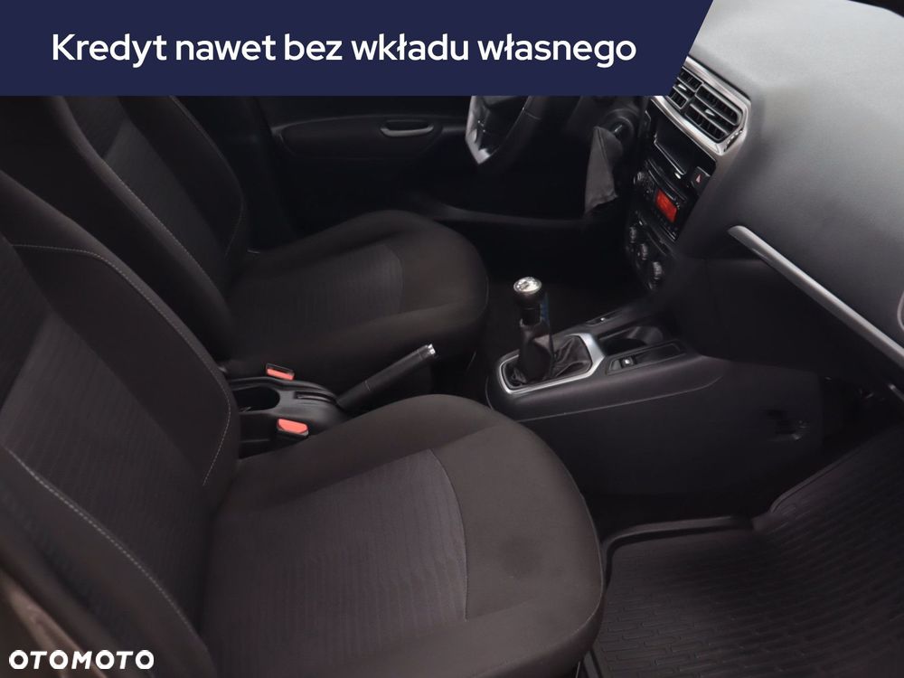 Peugeot 301 - 11