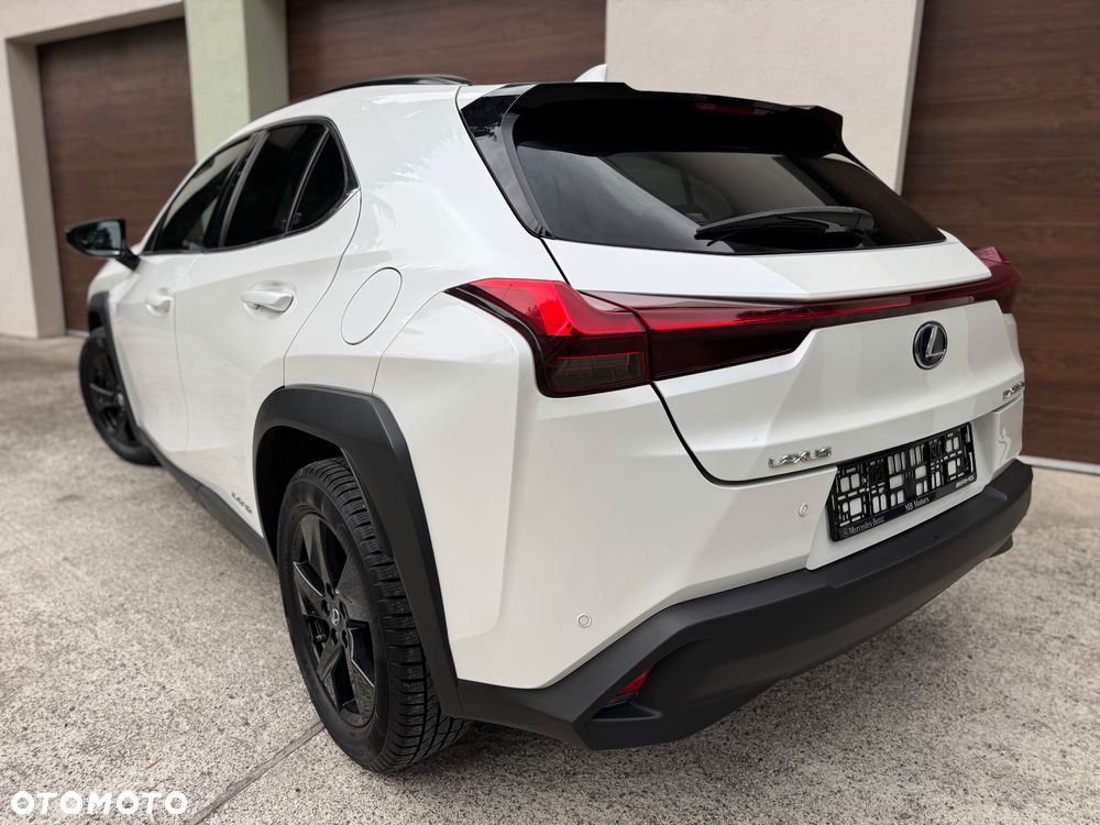 Lexus UX 200 GPF F Sport Edition 2WD - 9