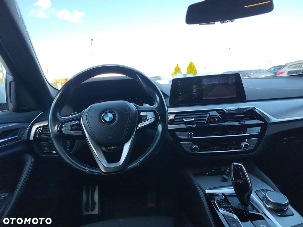 BMW Seria 5 - 13