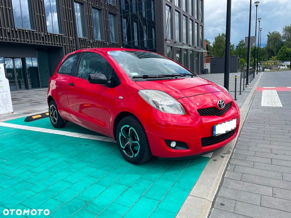 Toyota Yaris 1.0 Terra - 1