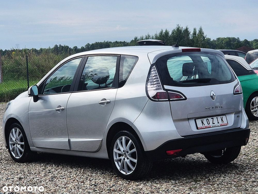 Renault Scenic 1.5dCi TomTom Edition - 11