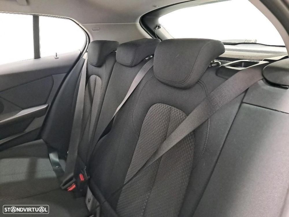 BMW 116 d Auto - 6