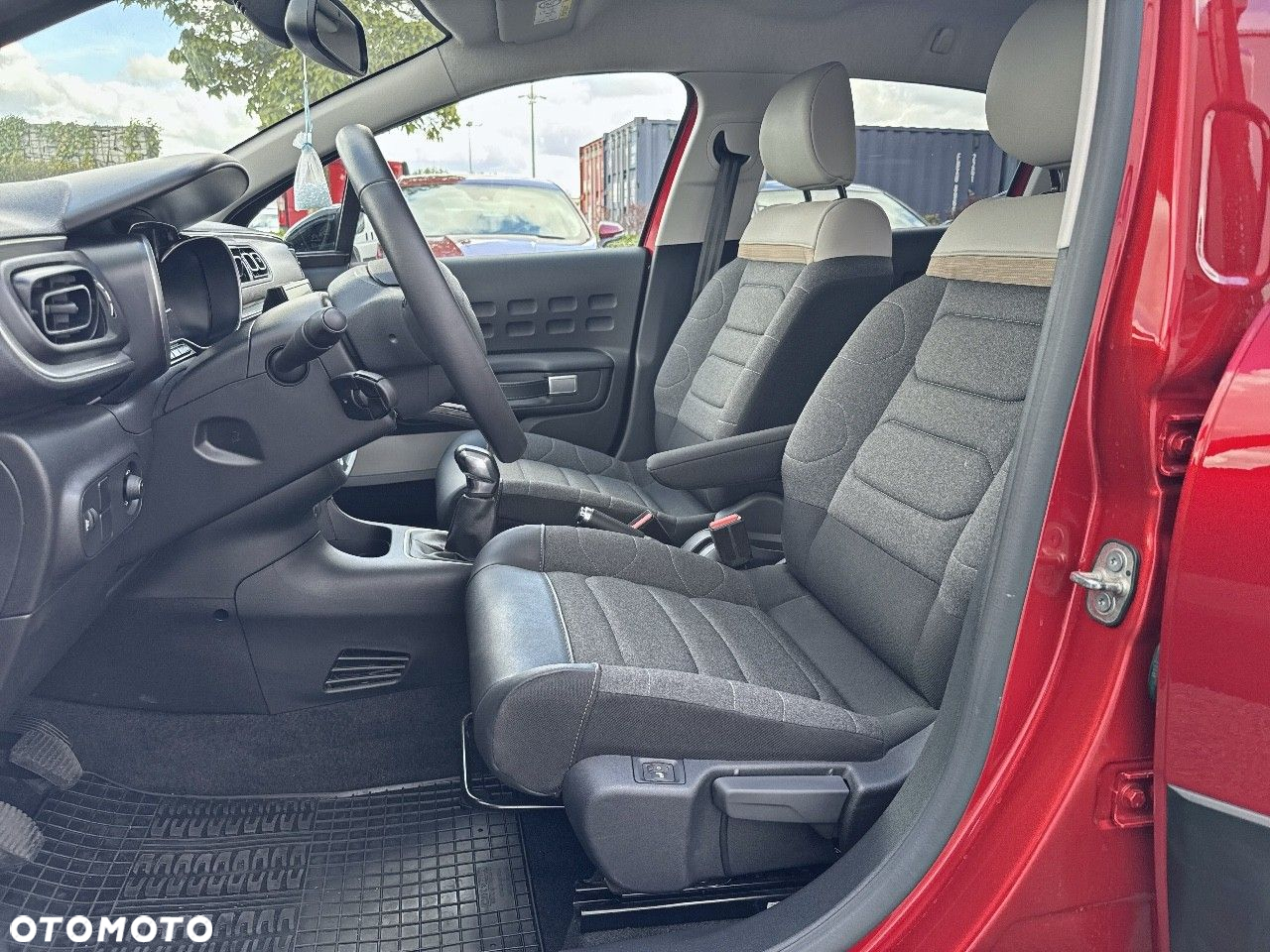 Citroën C3 1.2 PureTech Max - 9