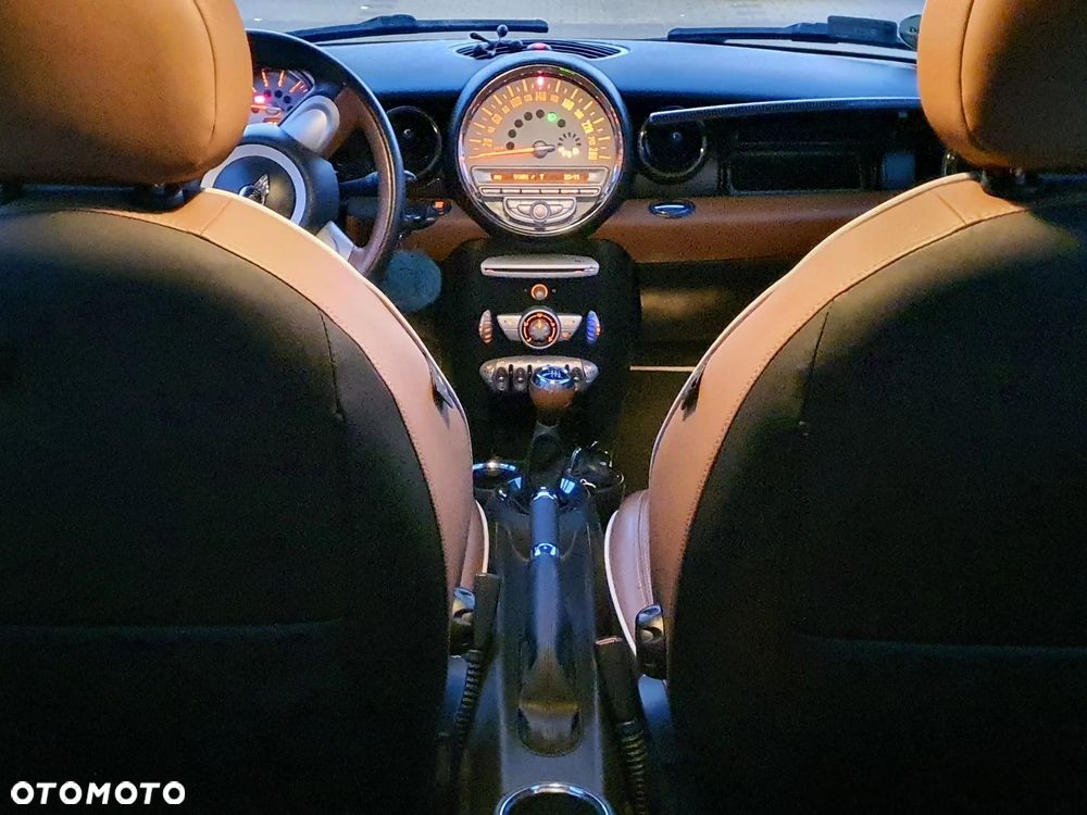 MINI Cooper D - 10