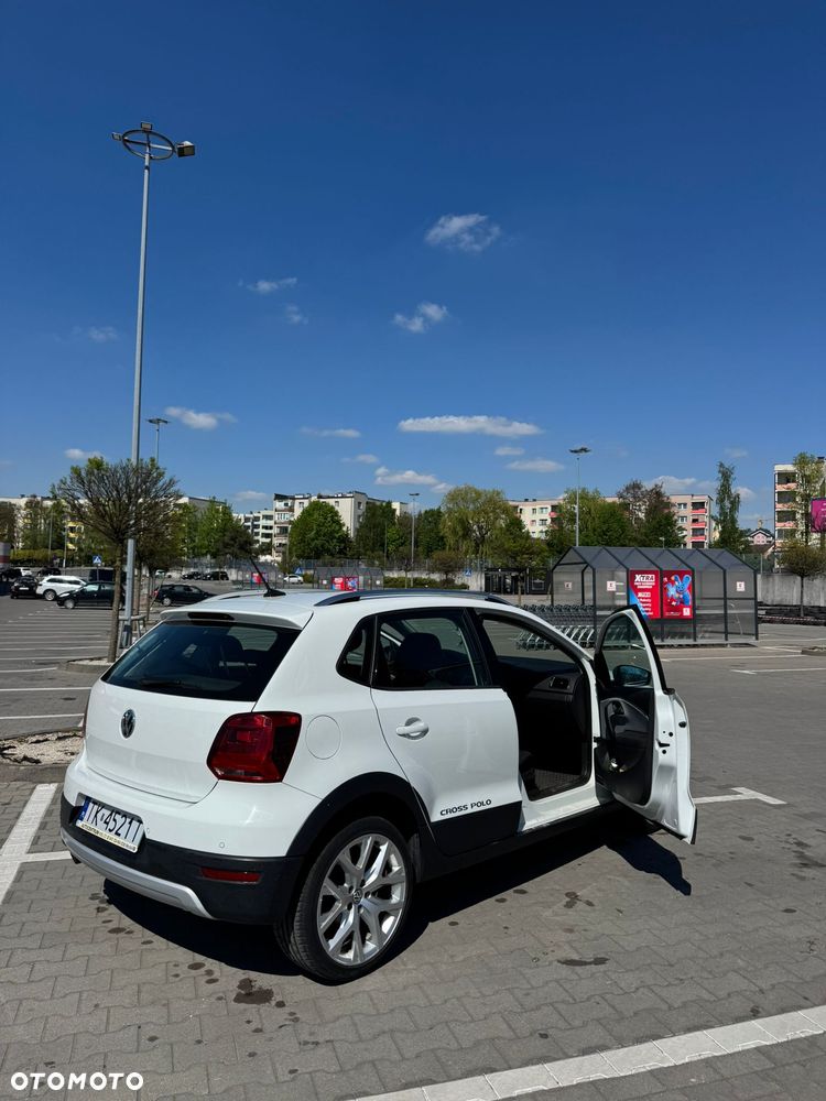 Volkswagen Polo 1.2 TSI BMT Comfortline - 10