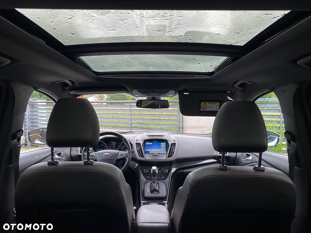 Ford Kuga 2.0 TDCi 4x4 ST-Line - 12