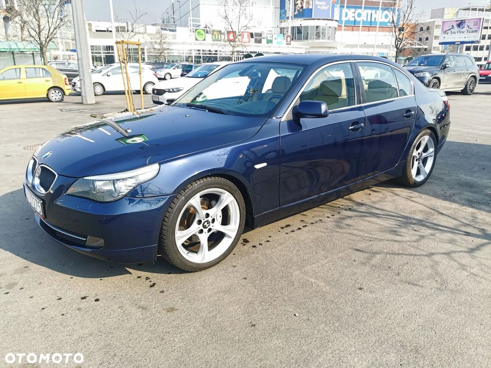 BMW Seria 5 523i Edition Exclusive - 2