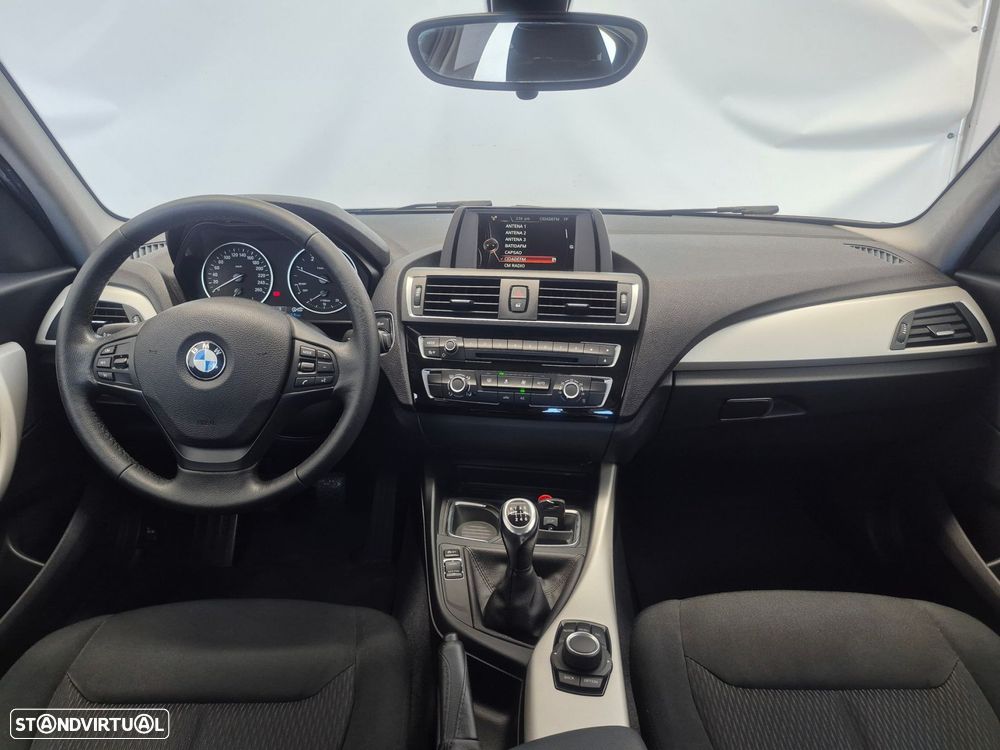 BMW 116 d EfficientDynamics - 9