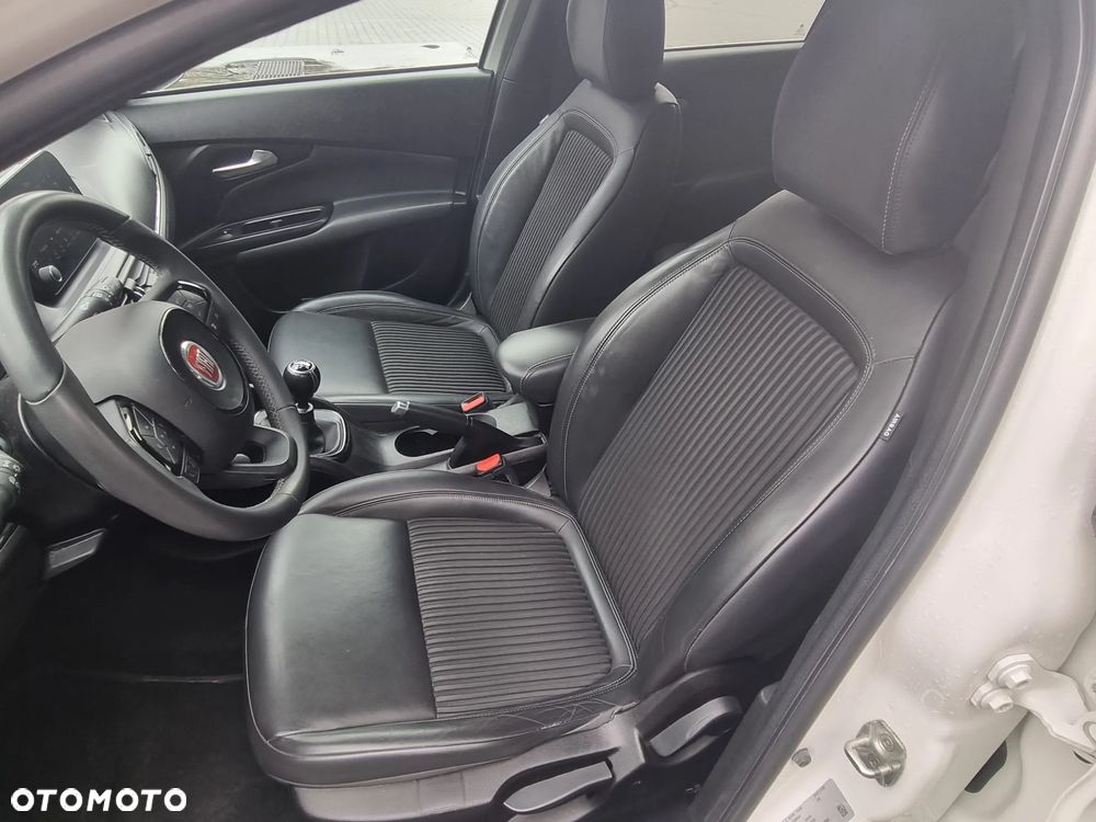 Fiat Tipo 1.6 MultiJet S-Design - 26