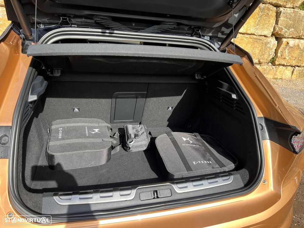 DS DS4 E-Tense Performance Line EAT8 - 19