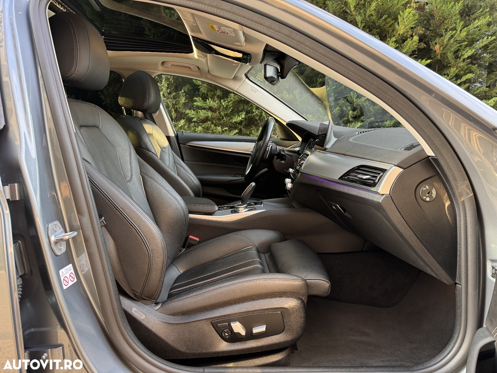 BMW Seria 5 520d AT - 25