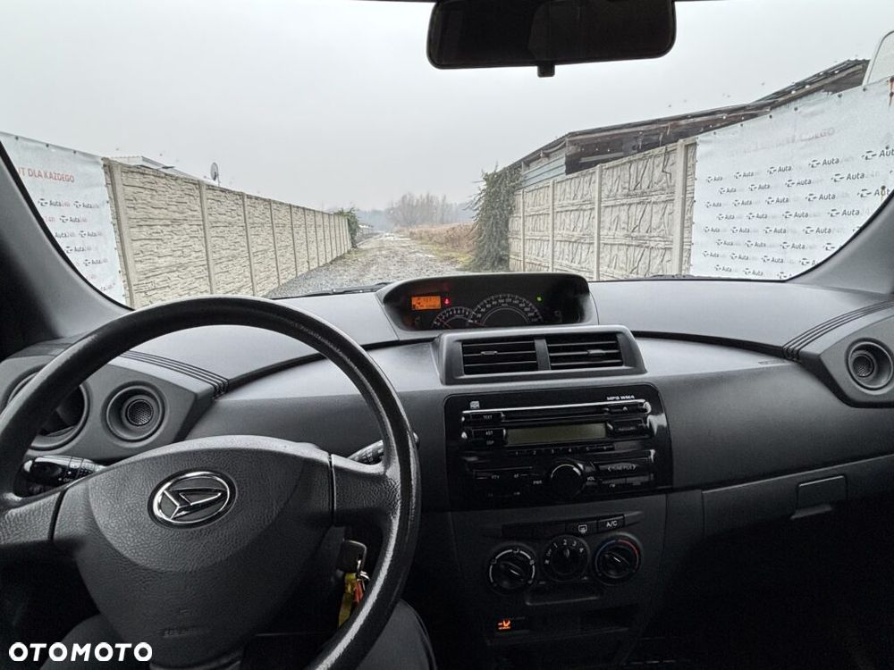 Daihatsu Materia - 10