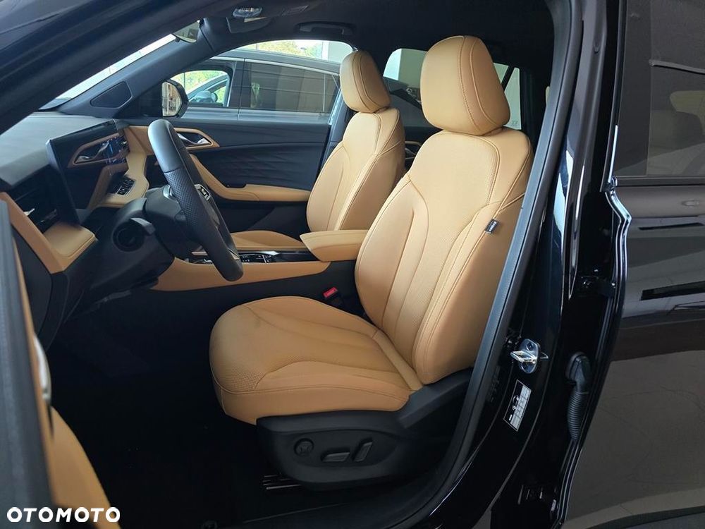MG HS 1.5T HEV+ Exclusive - 11