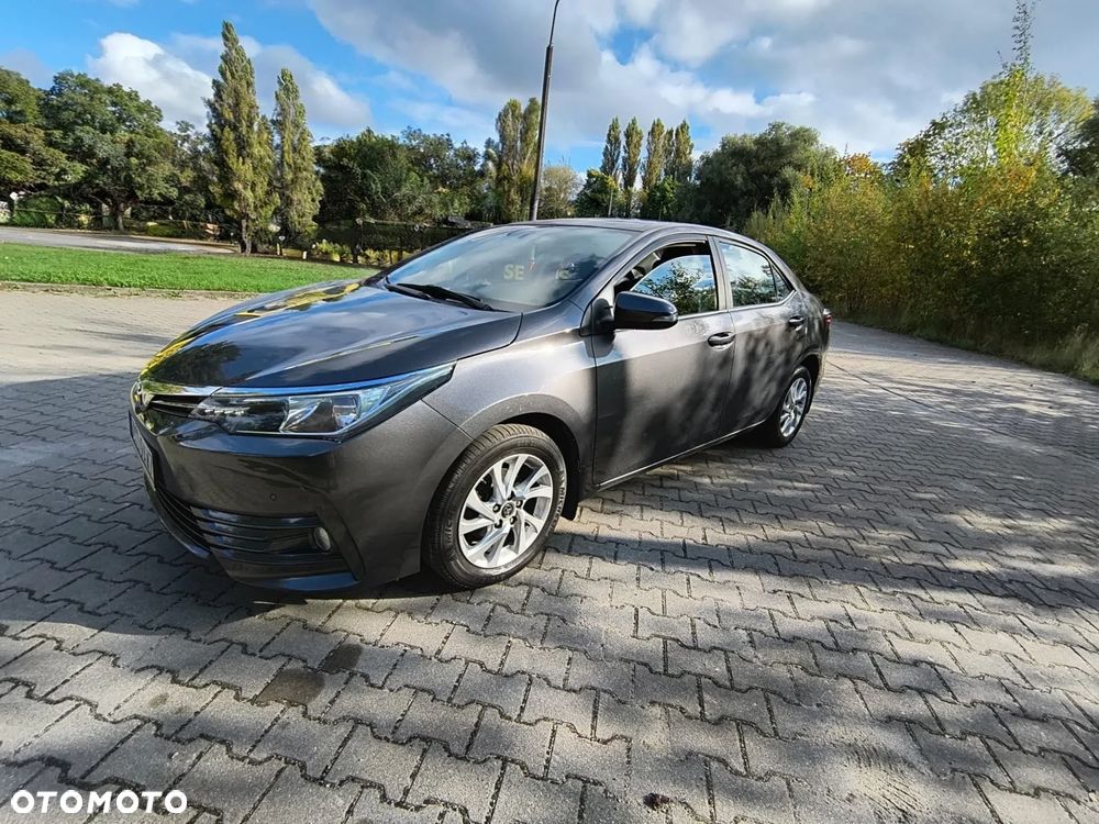 Toyota Corolla - 18