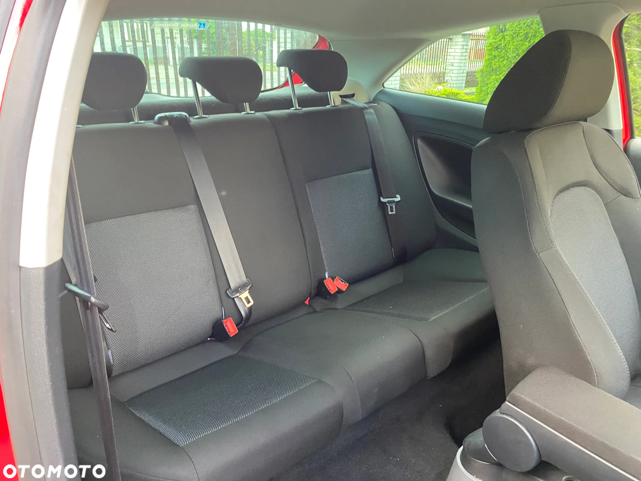 Seat Ibiza SC 1.6 16V Sport - 11