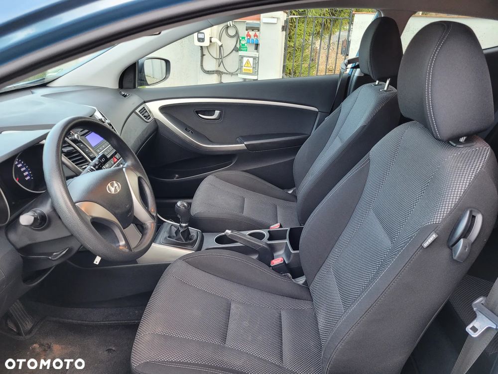 Hyundai i30 1.4 Classic - 6