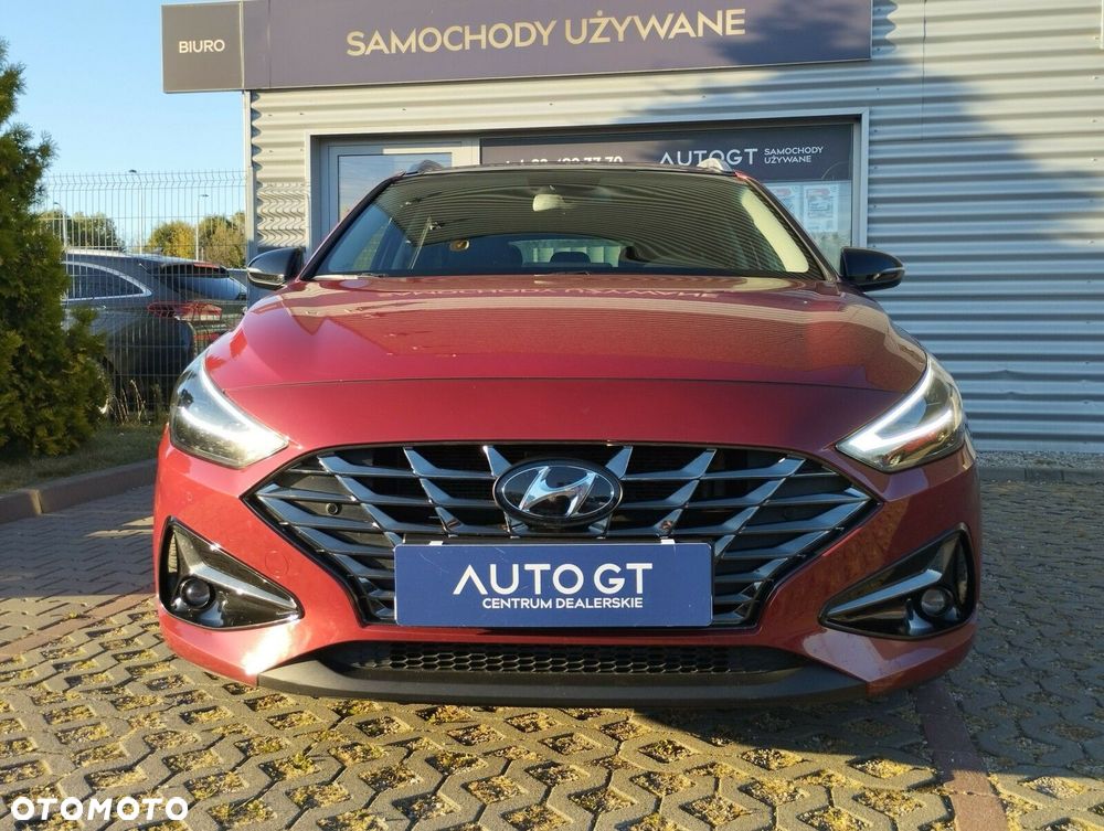 Hyundai i30 1.5 T-GDI 48V Executive DCT - 22
