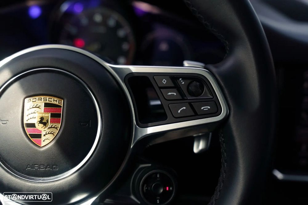 Porsche Cayenne Coupé E-Hybrid Platinum Edition - 40