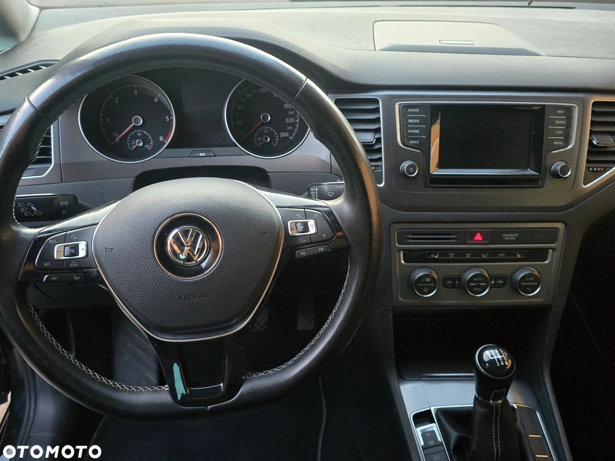 Volkswagen Golf Sportsvan 2.0 TDI BlueMotion Technology Lounge - 17