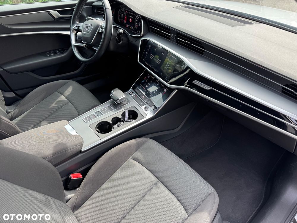 Audi A6 Avant - 16