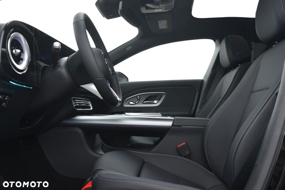 Mercedes-Benz CLA 200 58kWh - 8