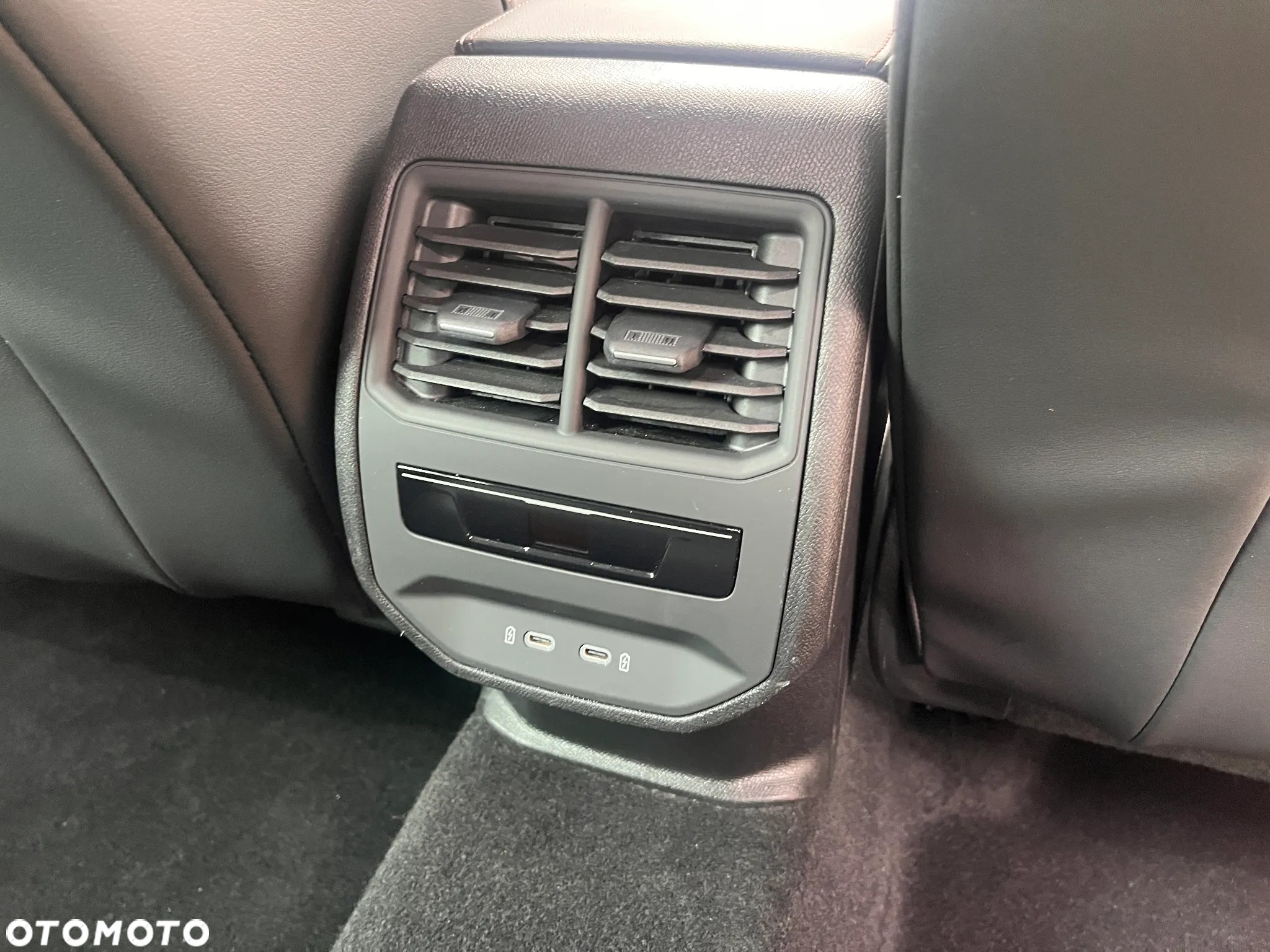 Cupra Formentor 1.4 e-Hybrid DSG - 9