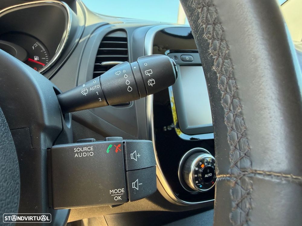 Renault Captur 1.5 dCi Exclusive - 24