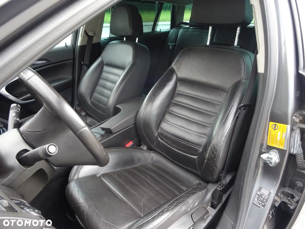 Opel Insignia 2.8 T V6 Sport 4x4 - 24