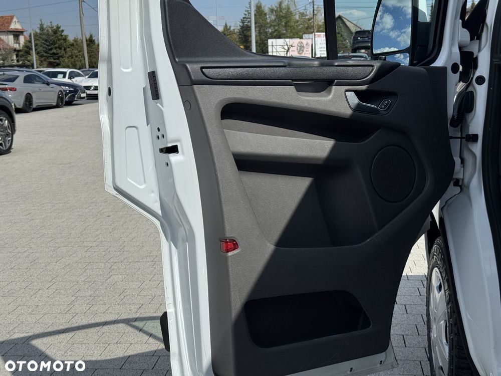 Ford Transit Custom - 14