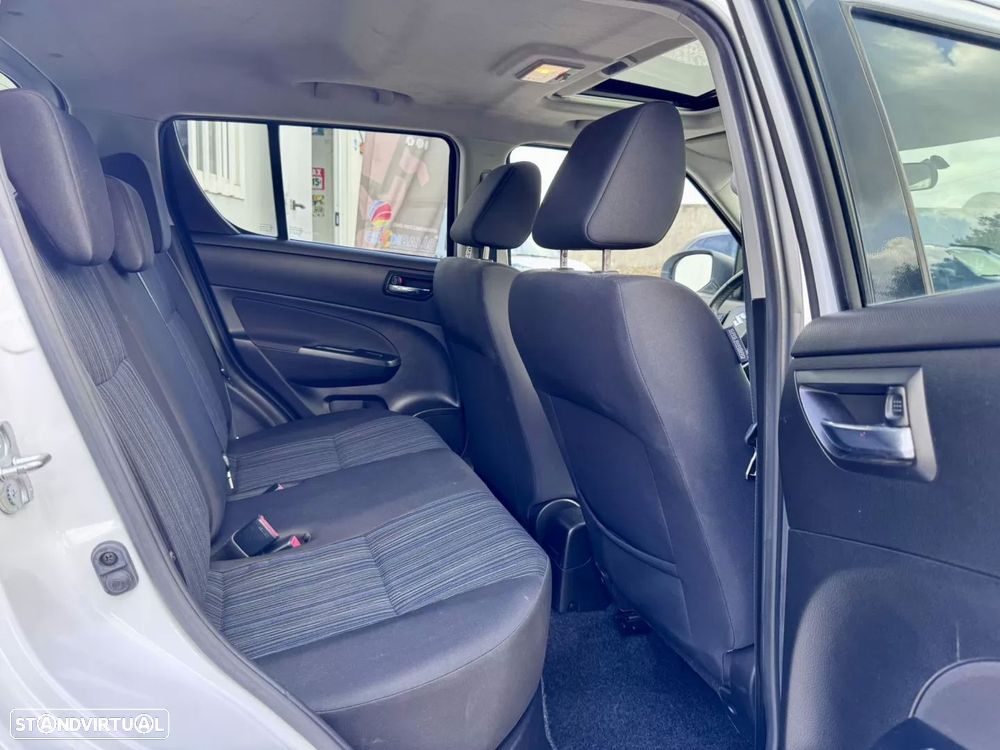 Suzuki Swift 1.3 DDiS GL - 23