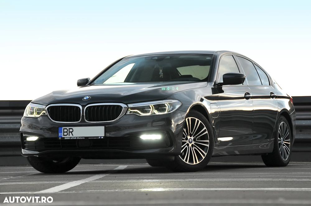 BMW Seria 5 530e xDrive AT PHEV - 1