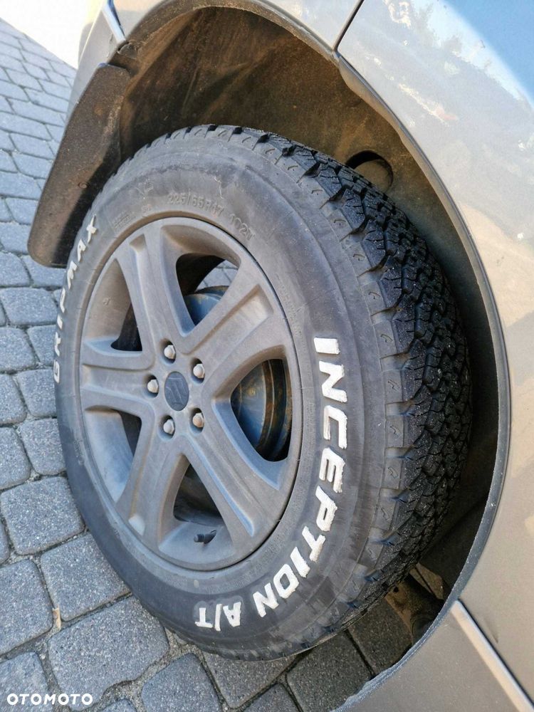 Suzuki Grand Vitara - 12
