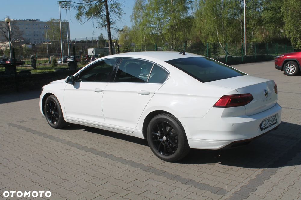 Volkswagen Passat 1.5 TSI EVO Business DSG - 9
