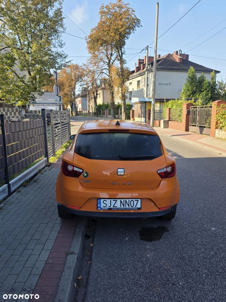 Seat Ibiza SC 1.6 16V Reference DSG - 2