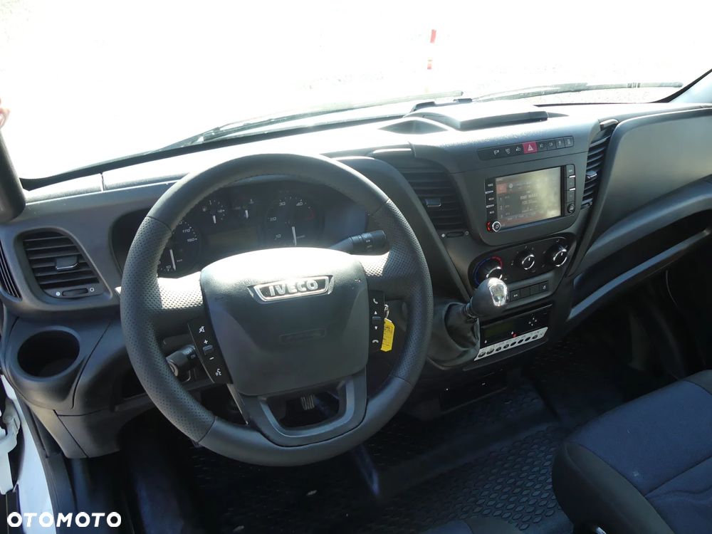 Iveco DAILY 72-180 / ZWYŻKA 17.4m / PODNOŚNIK KOSZOWY / - 31