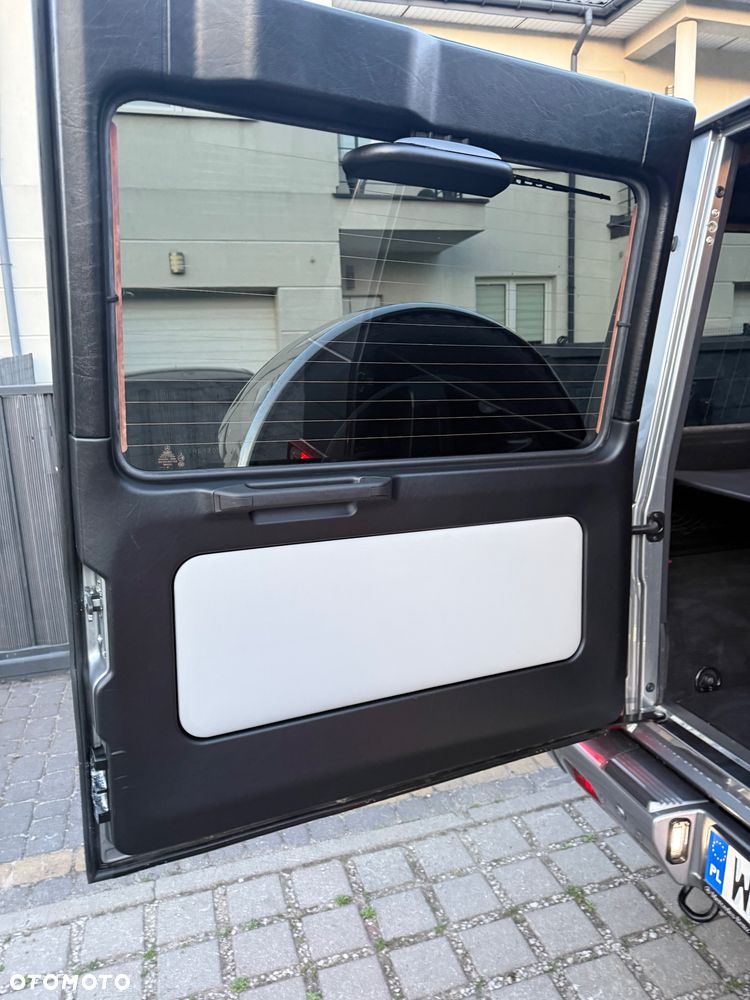 Mercedes-Benz Klasa G 350 d 7G-TRONIC - 31
